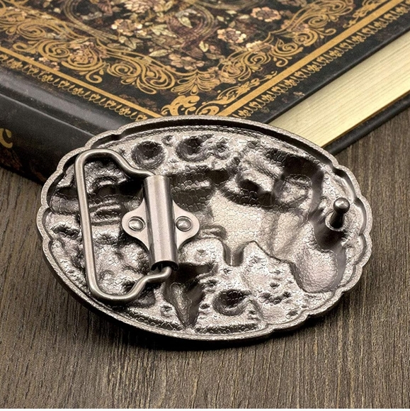 New revolver feathers turqouise color belt buckle fits 1.5" belt - Picture 4 of 4